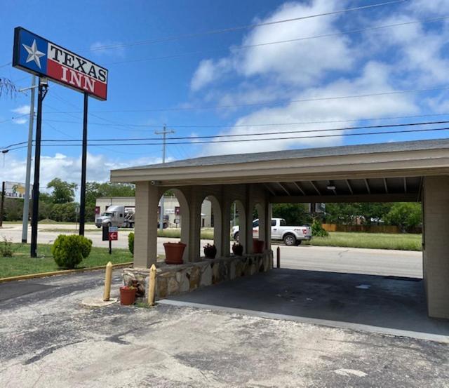 Texas Inn Seguin Extérieur photo
